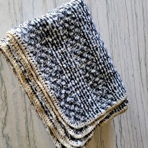 Summer & Rose Blanket Shawl